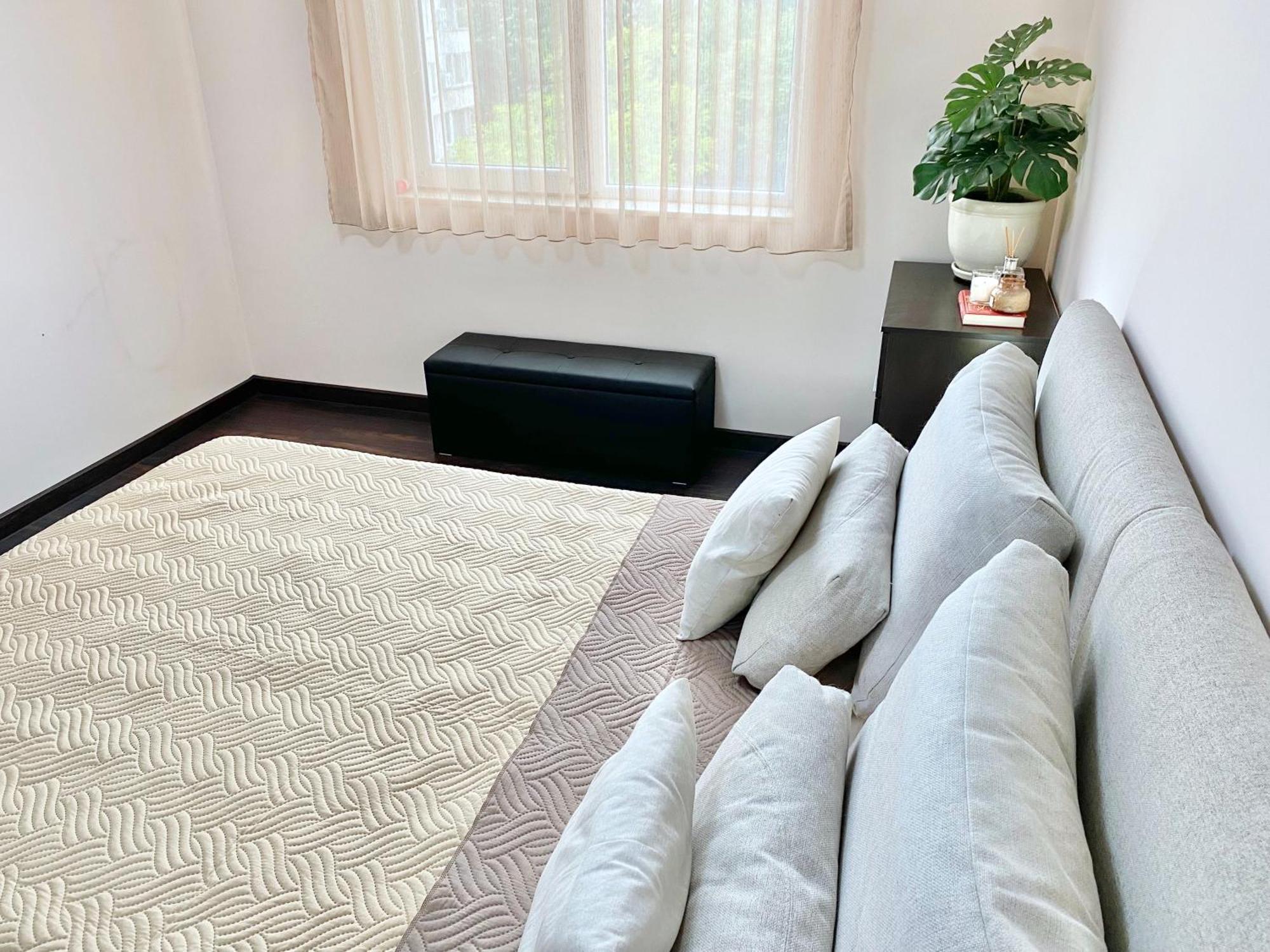 Sunny & Cozy For 4 Guests