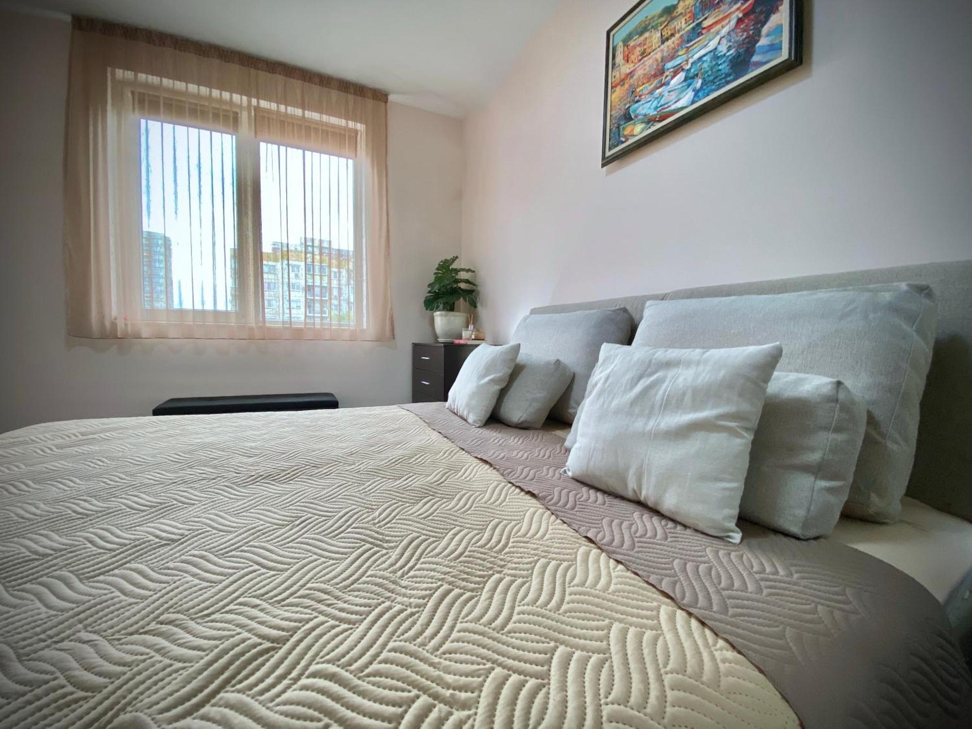 Apartment Sunny & Cozy For 4 Guests Plovdiv